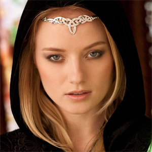 Gadriella Black Shawl Maiden