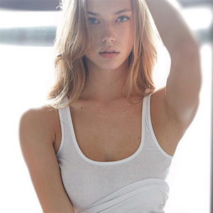 Hannah Ferguson Sexy Celeb