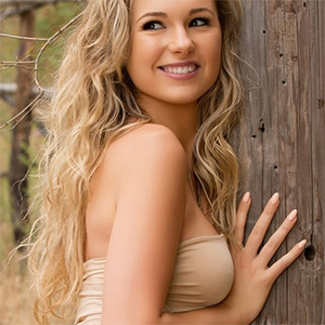 Julie Ambrose Lush Newcomer for Playboy