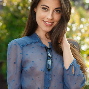 Lorena B Jesora Met Art