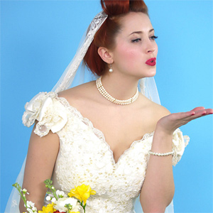 Lucy V Bridal Sweet
