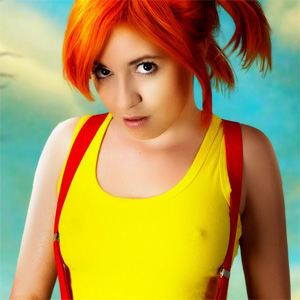 Luxmyn Sensational Cosplay