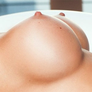 Morgan Reese Has Incredibly Perky Tits