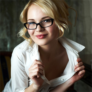 Talia Sexy Secretary