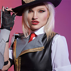 Zazie Skymm Overwatch Ashe VR Cosplay X